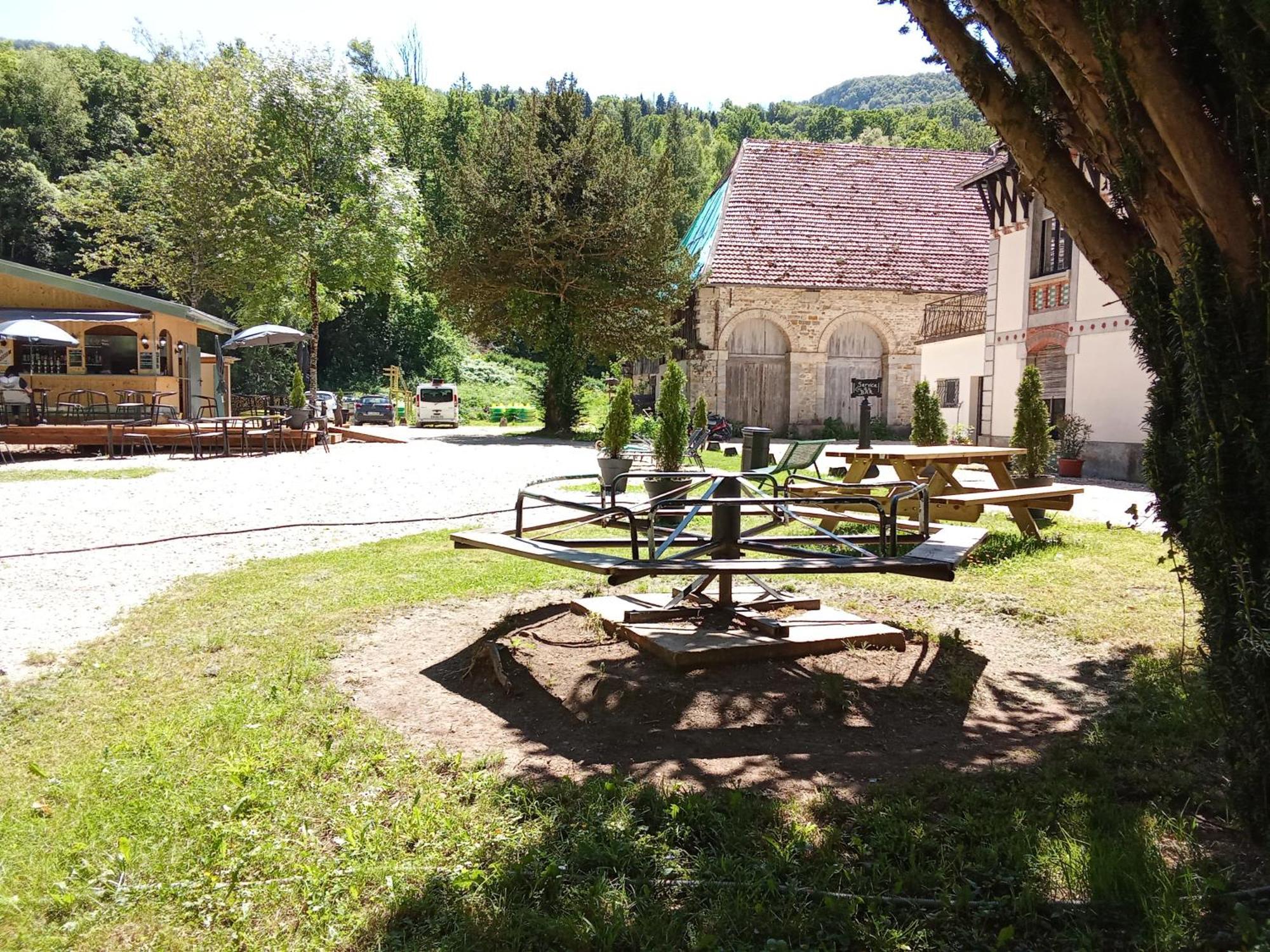 Best Price #B "Le Schiste" 7X Room Lods Exterior foto